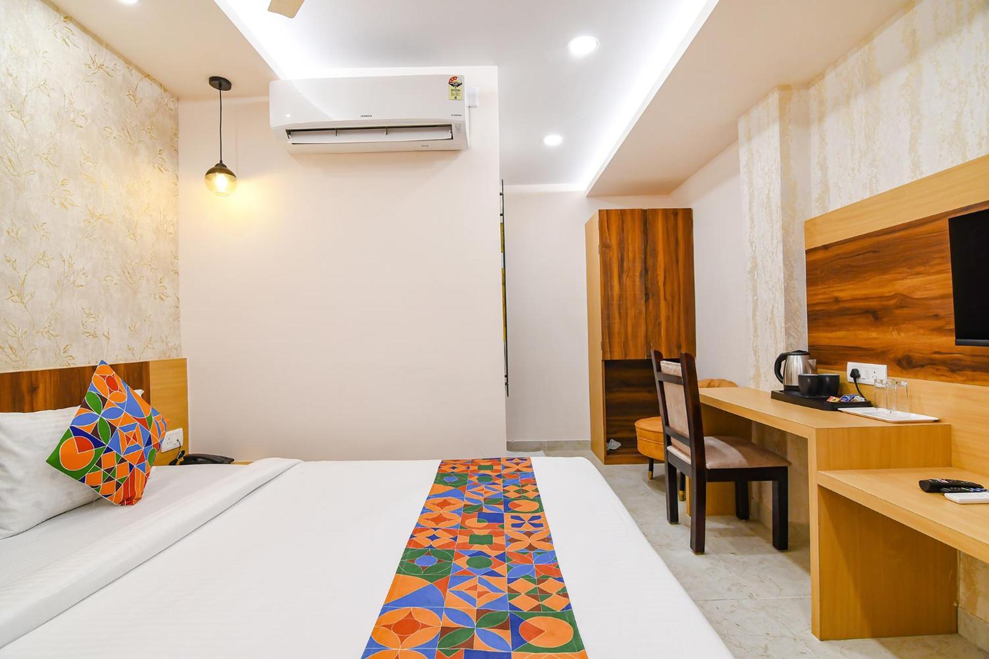 Fabhotel Sonali Golden Palace - Nr Bhubaneswar Railway Station Екстер'єр фото